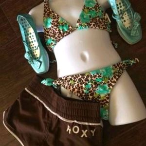 Roxy bikini and shorts set